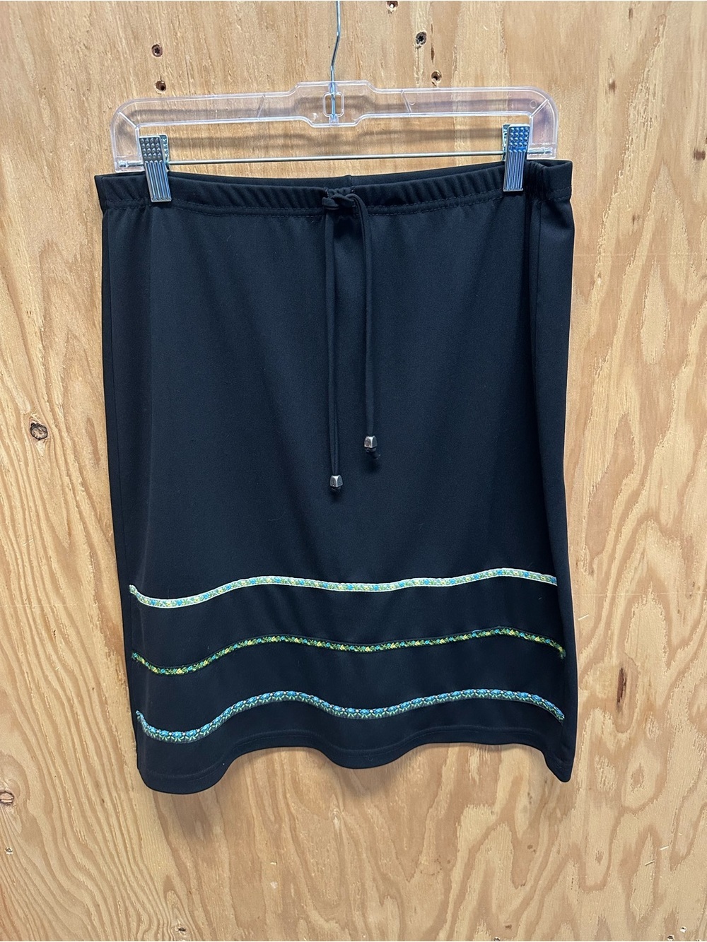 Exact change women’s Y2K black skirt ribbon trim size large boho